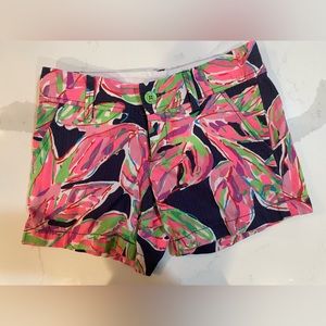 Lilly Pulitzer Callahan short. Size 000.